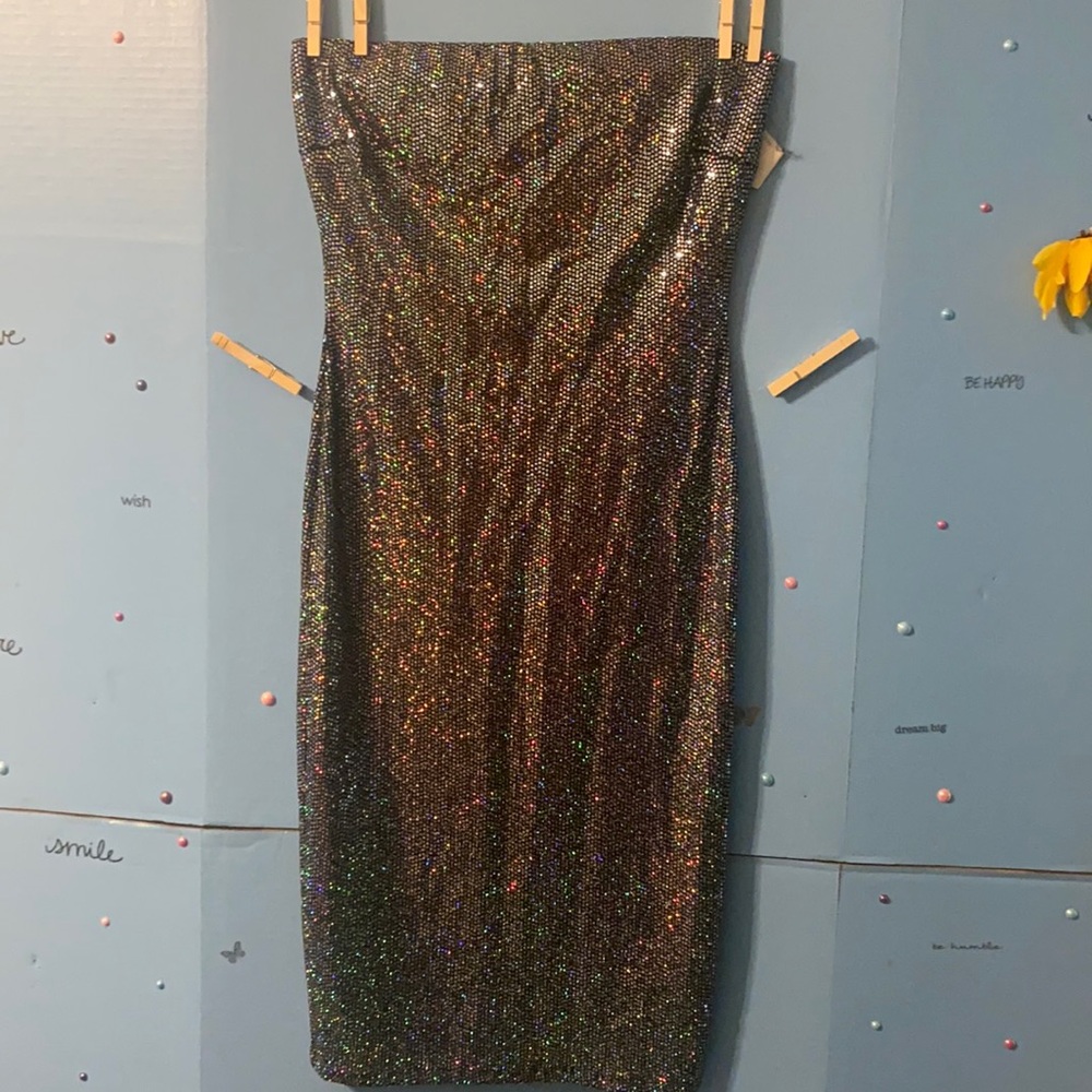 I bought this dress from a boutique, never worn.